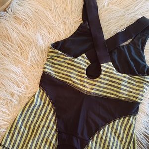 Lululemon athletics workout tank top